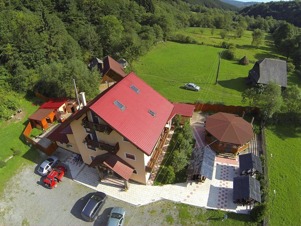 Pensiunea Claudia Scrind-Frăsinet Exterior foto